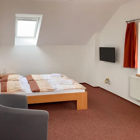 Guest house Na Stavidle 3*